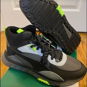 PUMA WILD RIDER MID WS *NEW